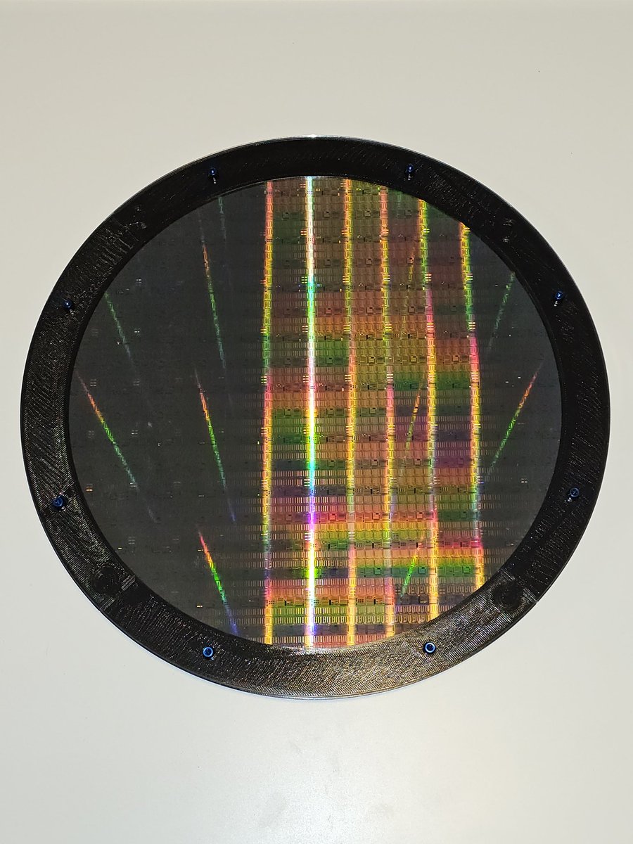 DragonPlayer tweet media