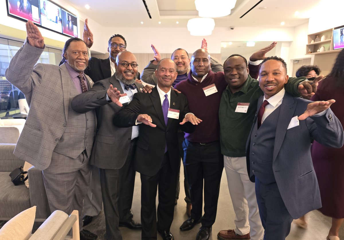 Illya E. Davis tweet media