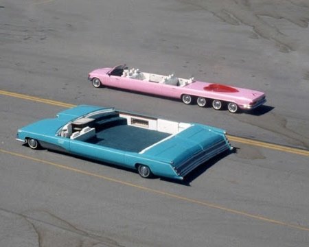 4AAAAart's tweet image. Wide Limousine by Jay Ohrberg

Circa 1980s