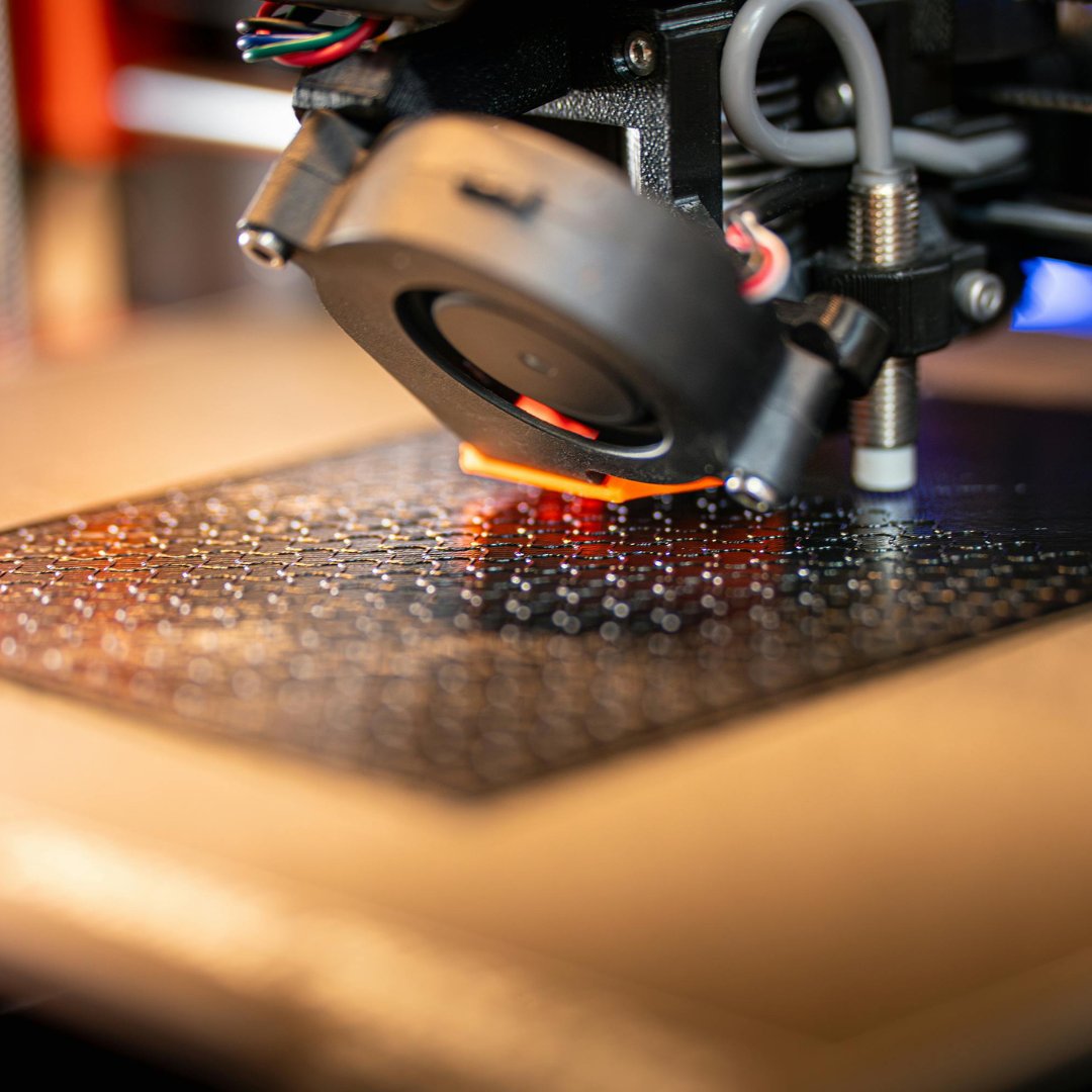 Laser Photonics tweet media