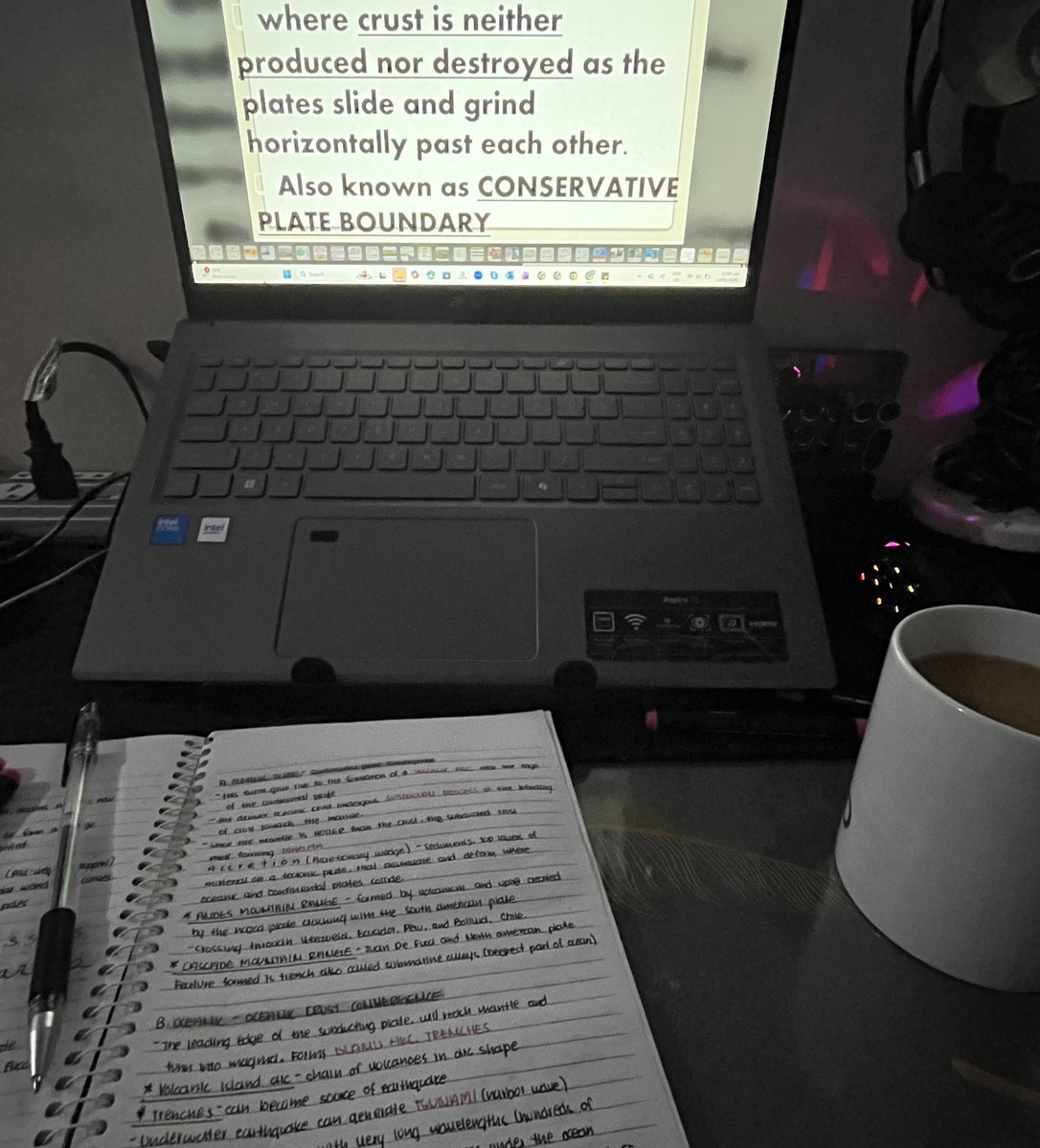 Nakakainis naman matulog habang lesson, tuturo ko tuloy sa sarili ko arrghhhh