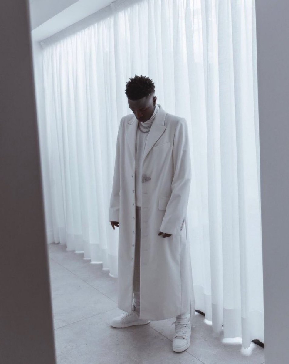 Les algériens quand        Les algériens quand
faut menacer                    faut cadrer un tir