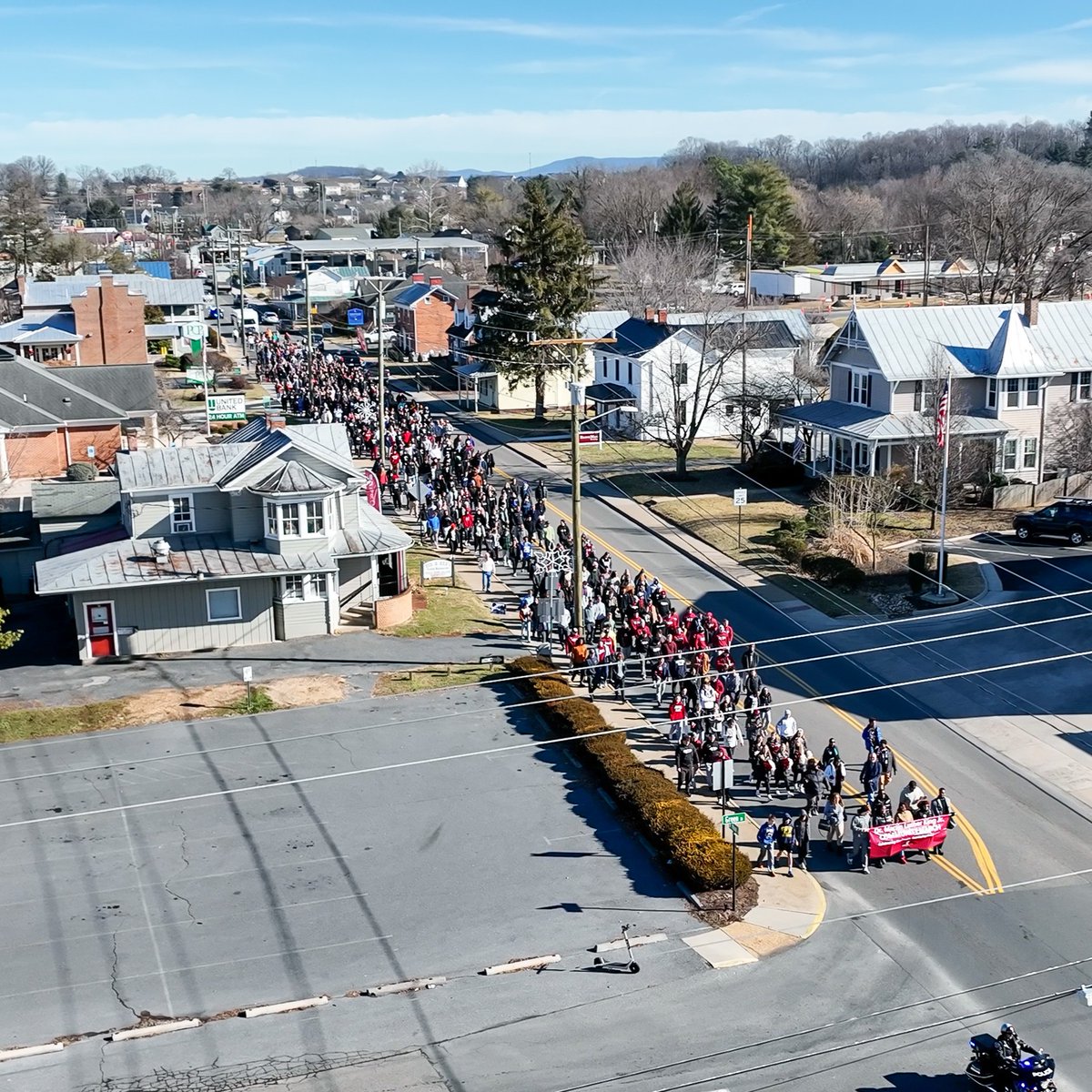 BridgewaterNews's tweet photo. Stand with Bridgewater College and the Town of Bridgewater to celebrate the life and legacy of Dr. Martin Luther King Jr. during our annual Martin Luther King Jr. Day celebration!
For more information, visit https://t.co/QfRnTTZegS. https://t.co/JAR3mYJBh3