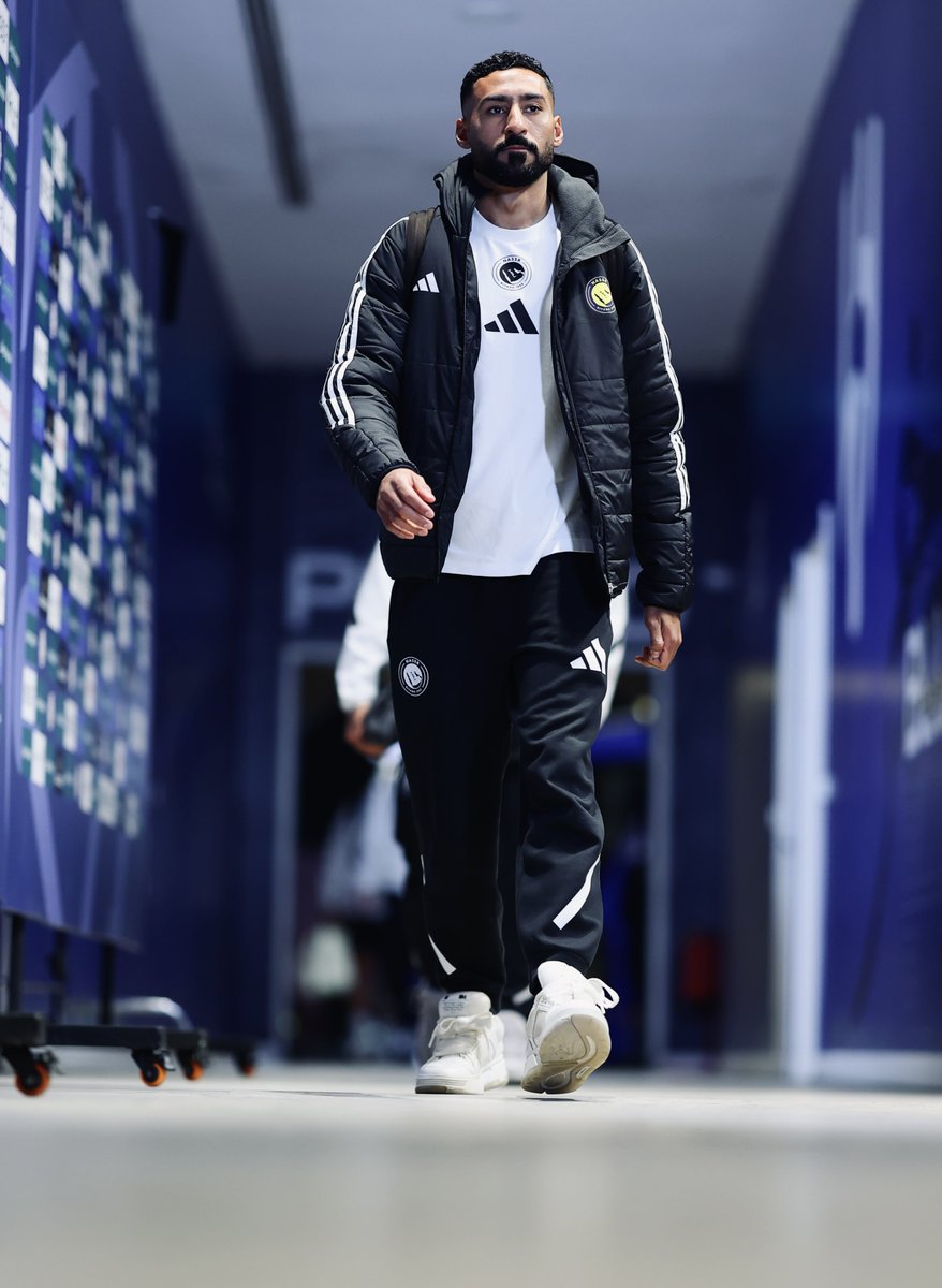 هُنا ملعـب المبـاراة 🏟️
#النصر_الهلال