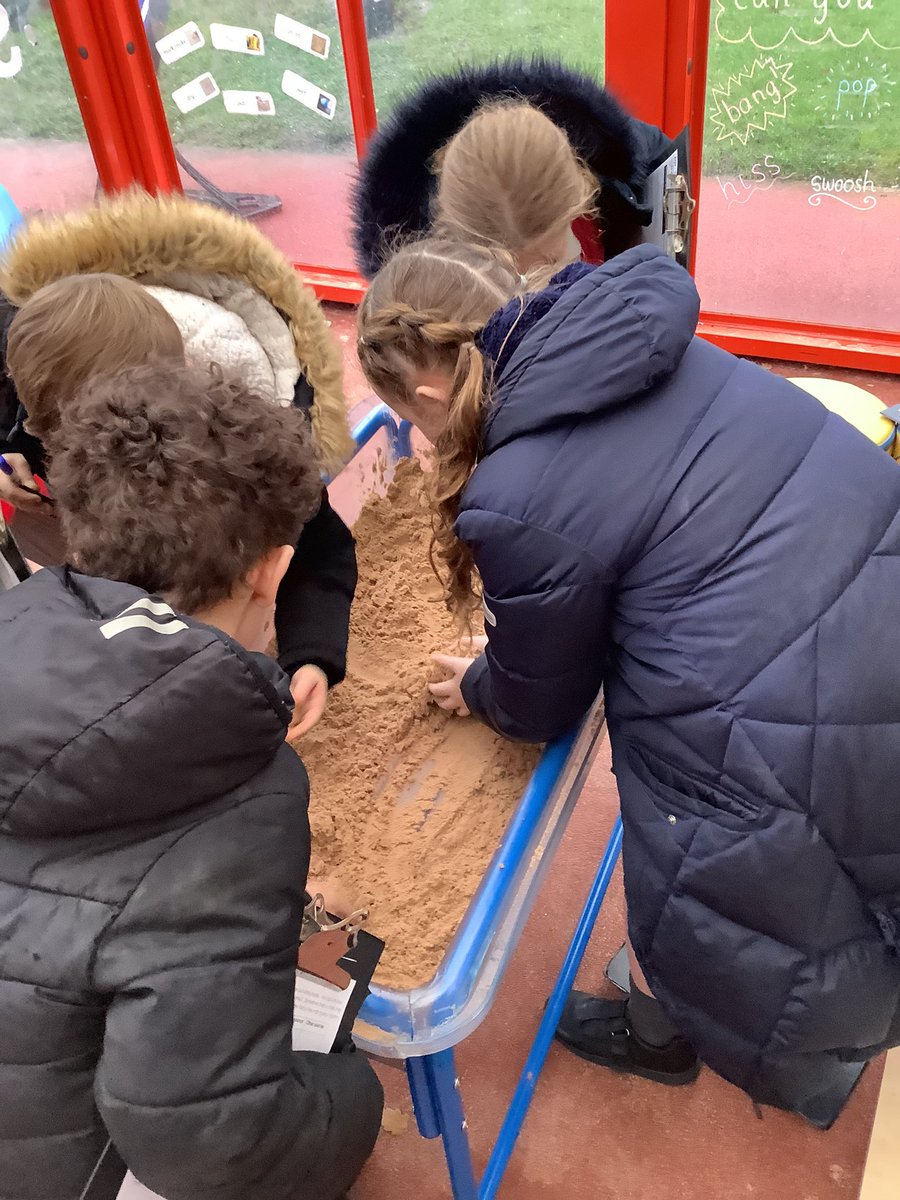 Y4HAS's tweet photo. Outdoor learning 🌿
Year 4 became archaeologists this afternoon and excavated artefacts about Vikings. We found out amazing facts like how Vikings did not have horned helmets and that they were farmers 🌾 https://t.co/JSY4dqRMzD