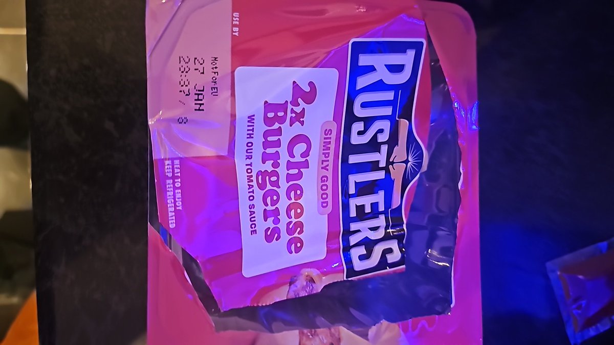 Dannymears2's tweet photo. @RustlersOnline what in the actual f*** is this? Bought a packet of 2x cheeseburgers, expecting it to be beef because...why wouldn't it be? Thought the colour &amp; smell was strange so checked. Why have you swapped beef for pork and not made it blindingly obvious on the packet? https://t.co/GprDhOamYi