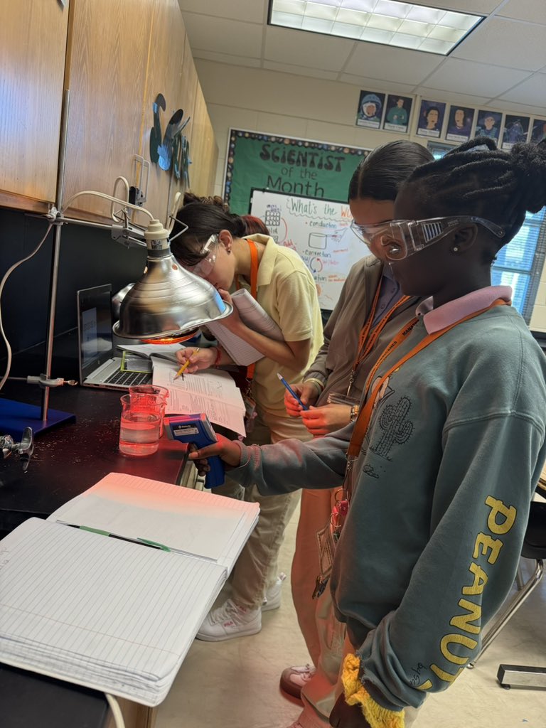 Shanna Moss tweet media