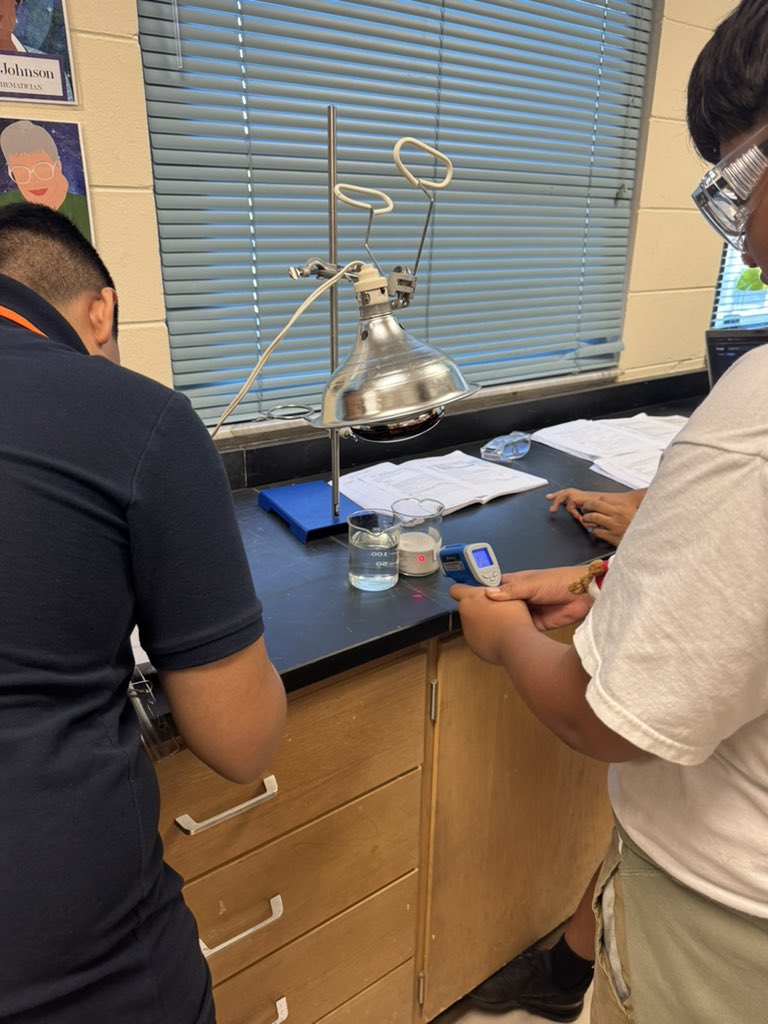 Shanna Moss tweet media