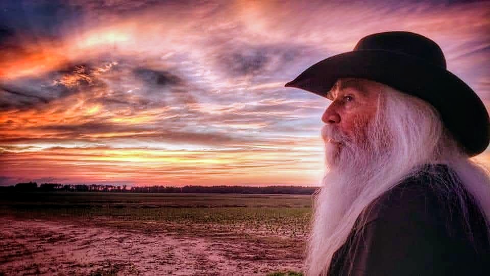 Chris Golden tweet media