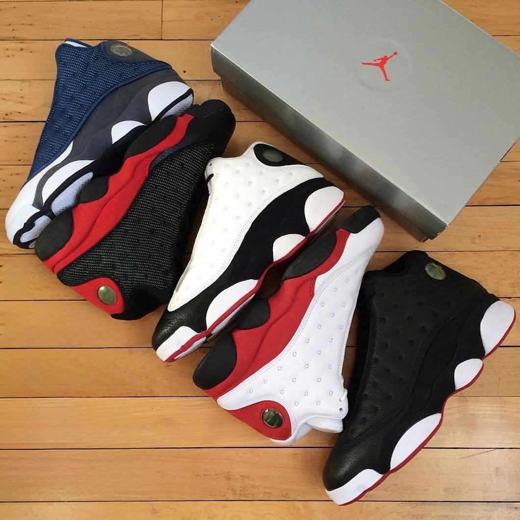 Break111710's tweet photo. Best OG 13 colorway is……? https://t.co/NAxxiZ6KjP