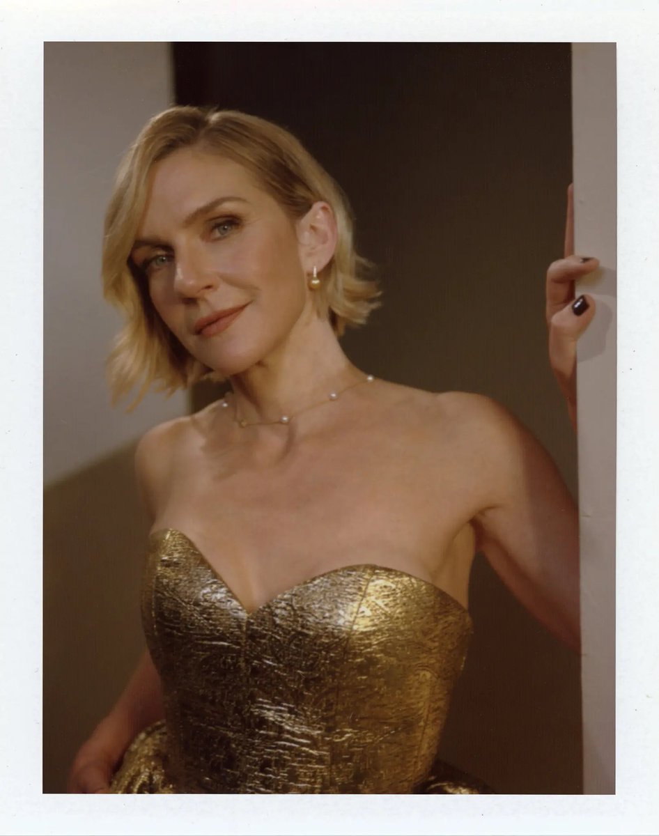another rhea seehorn golden globes portrait has dropped!