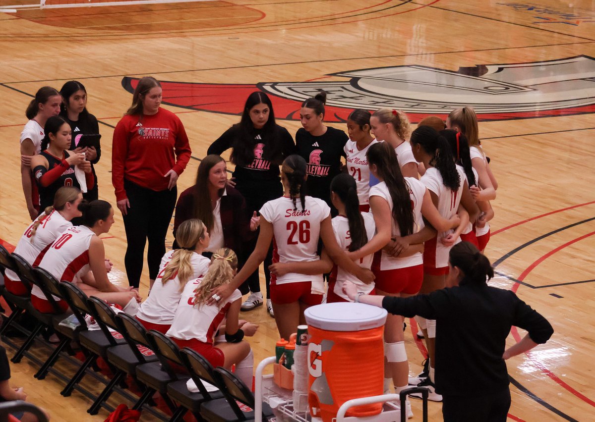 SMUSaints_VB's tweet photo. Wishing a Happy Birthday to our amazing Head Coach Haley Domeck! 🥳 Thank you for your leadership and dedication to the program - we hope you enjoy your day! 🏐 https://t.co/2l24cbXPmd
