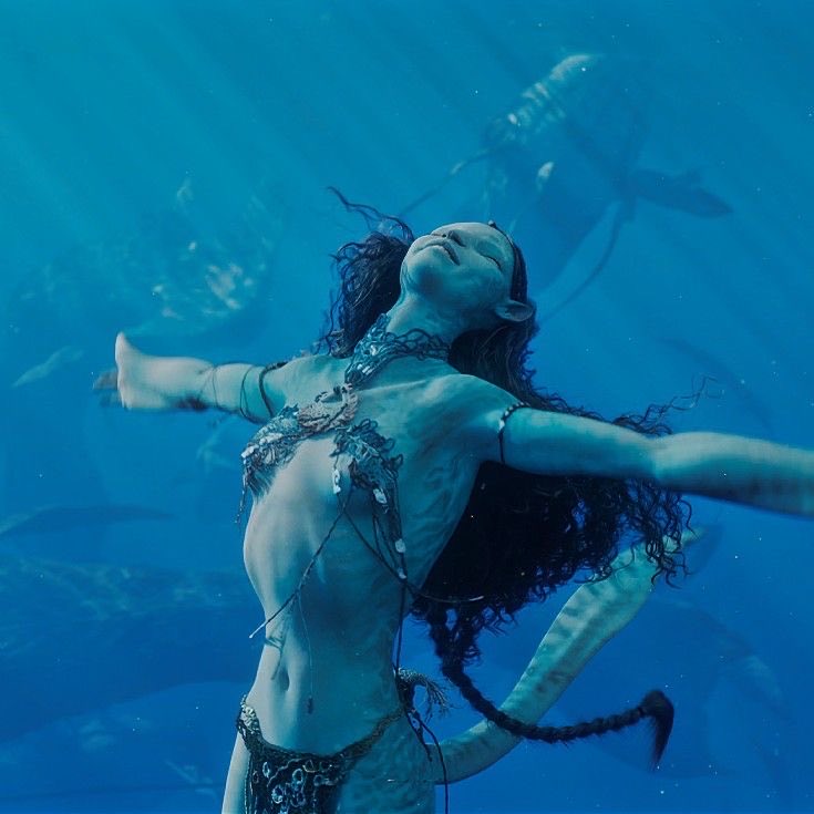 tsireyatweets's tweet image. “i met a boy,” she tells her spirit sister.

the way she’s swimming you’d think the sea gave her a gift… she’s actually so gone for that forest boy it’s crazy.