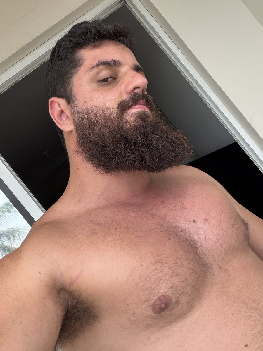 Augustus tweet media