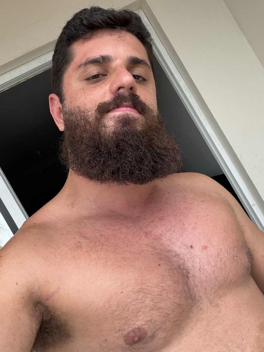 Augustus tweet media