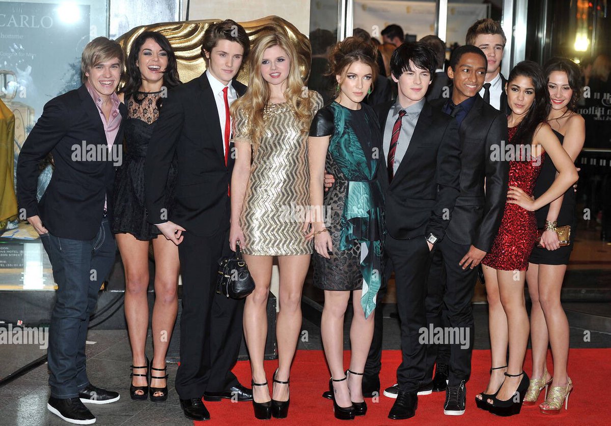 SibunaNews's tweet image. they raised an entire generation