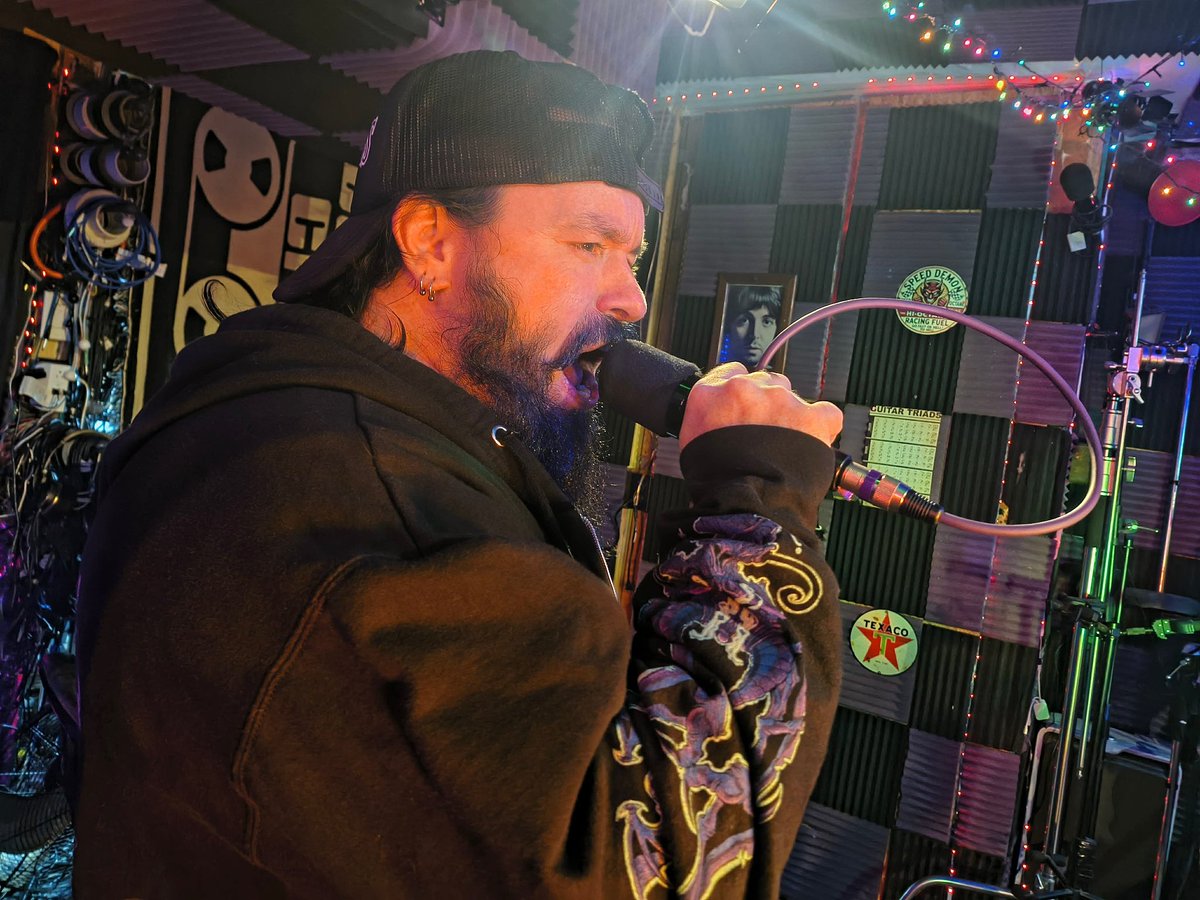 TCKCongregation's tweet image. Congregation!

Shots From Rehearsal! We Know You Love Them, Stay Killer!

#slavestothegrind #butnevergivingup #wearetheonly #thecasketkidsofficial #getoverit