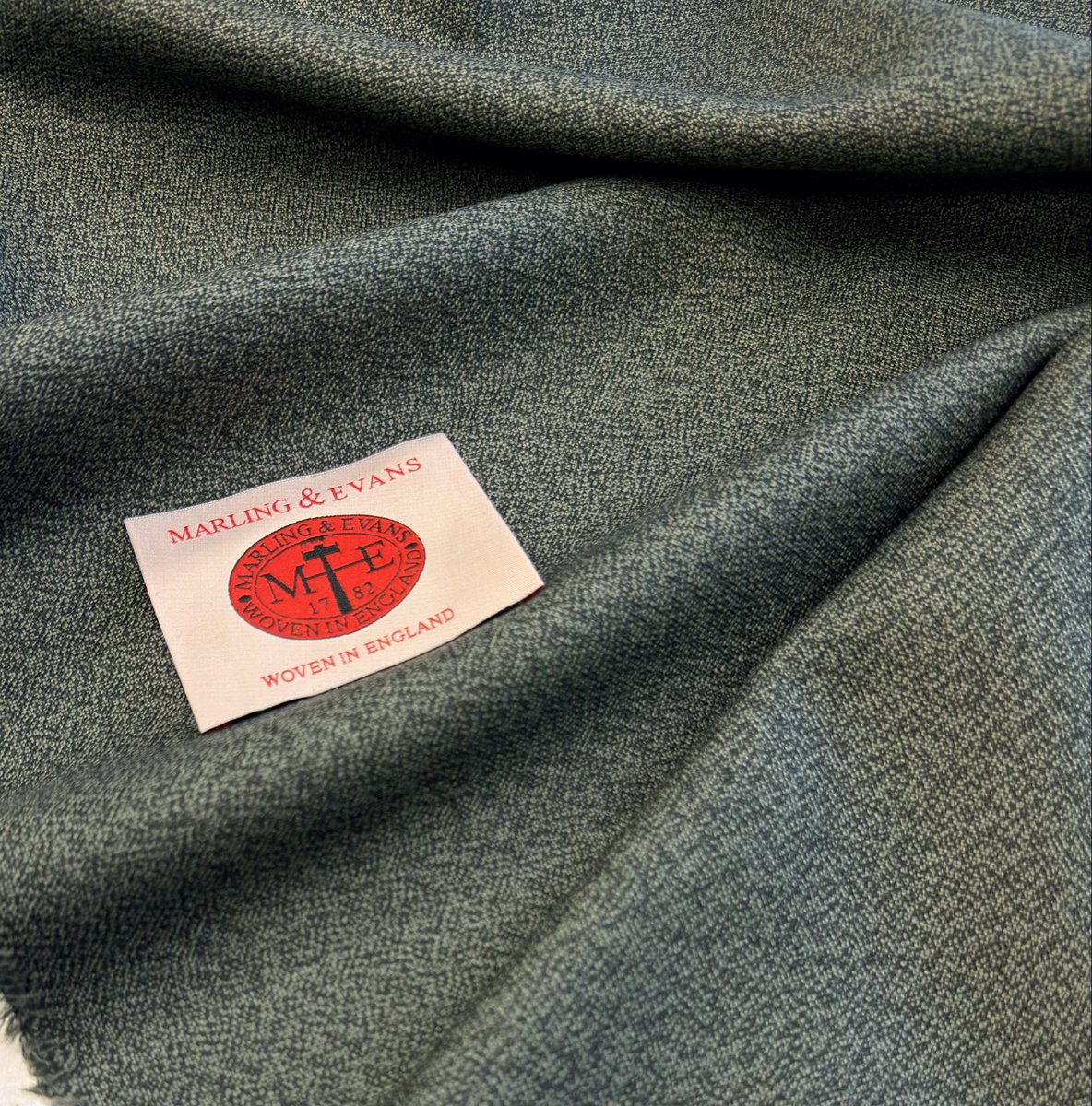 Sterling Cloth tweet media