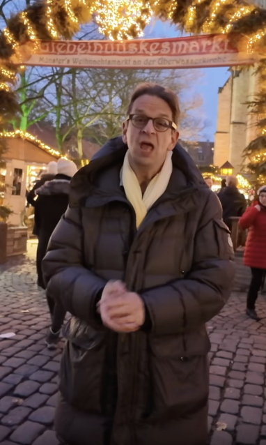 vcdx001's tweet image. Did your boss just buy VCF and now it’s up to you to get it designed and implemented—fast? #vcf #vmware #cloudsolutions #implementation #techsupport #cloudcomputing #digitaltransformation #yvesexplains | Yves Laurent Sandfort dy.si/hBQBa