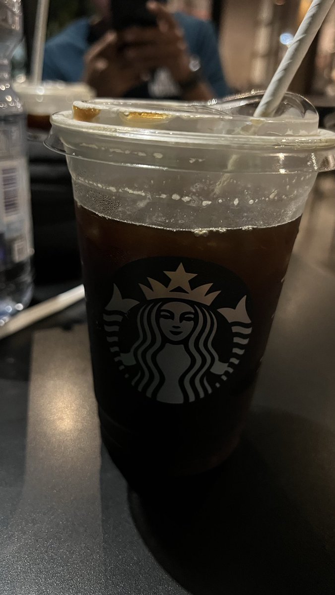 Kalapamudaaa's tweet photo. Ari nuju diluar kota kieu teh sok jadi sono kopi hideung tudey duh #nyampe @bagindaxhill @Telerabisss @mankdragade https://t.co/neLg6npFCR