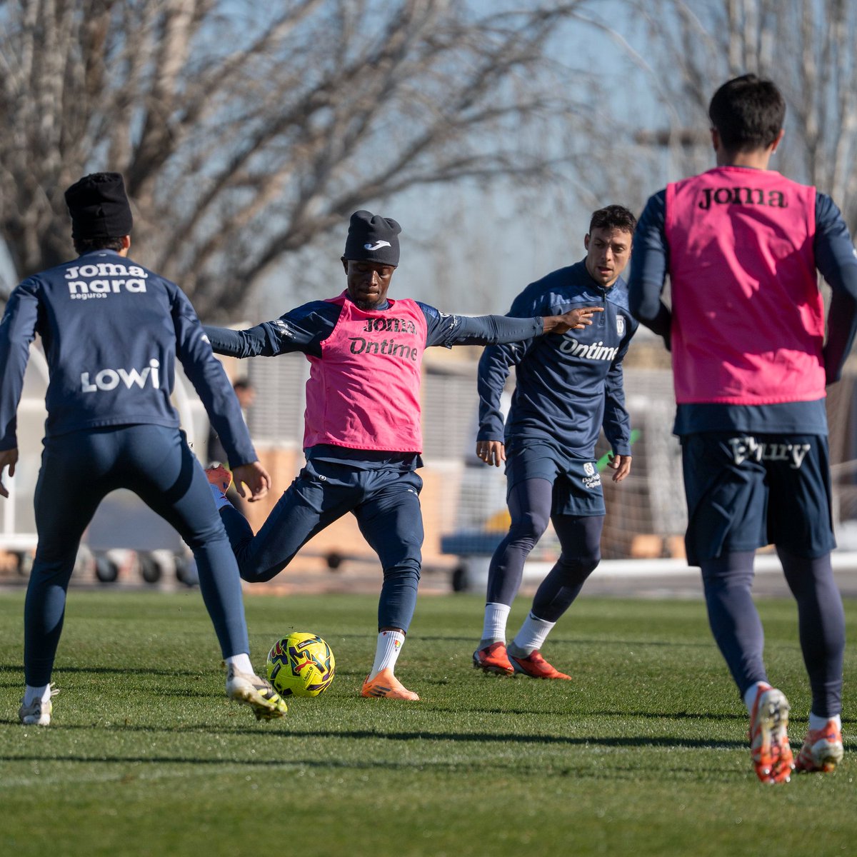 CDLeganes's tweet image. ℹ️⚽️ El equipo prepara su visita a Castellón sin Lucas Pérez.

➡️ tinyurl.com/5f4mhtep