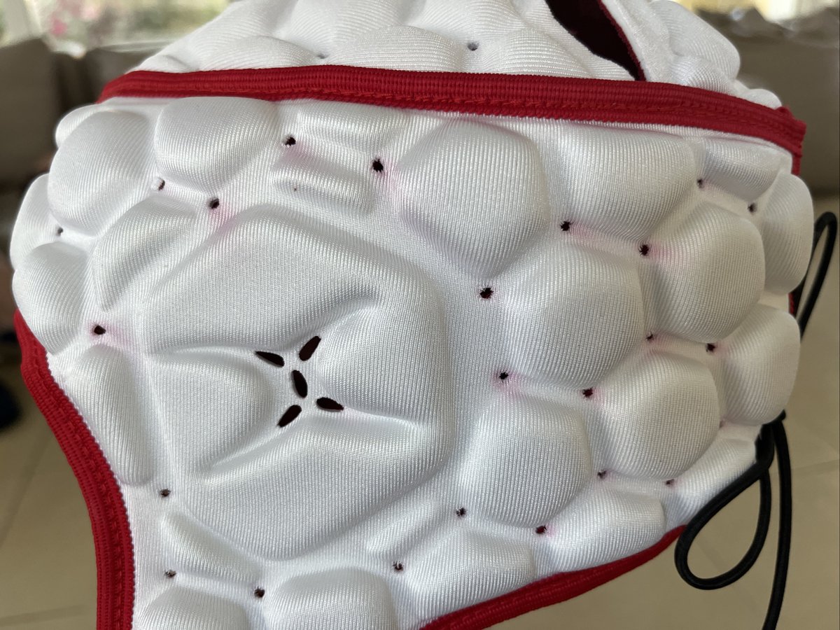 iaclements's tweet photo. @GILBERT_RUGBY bought this england scrum cap for my son. During 1st use colour bled is this a known fault? https://t.co/lb0yPESIHp