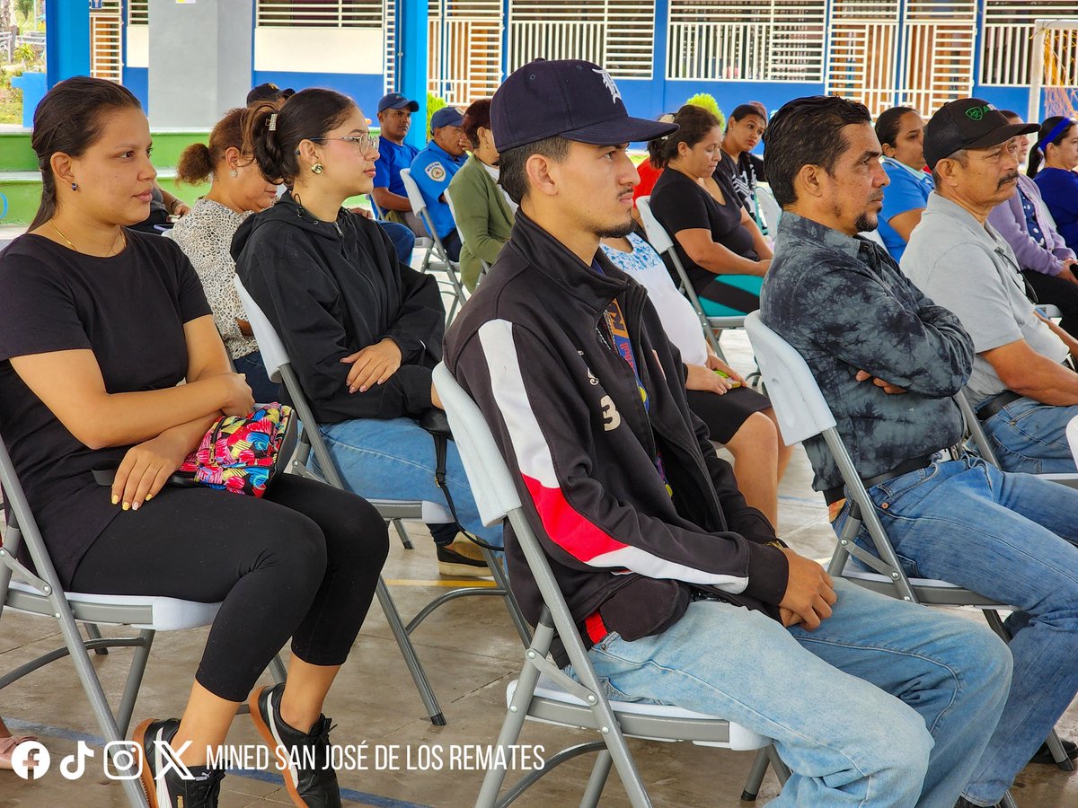 Celebramos el Día Nacional de la #Educación en #Nicaragua con la participación de la comunidad educativa de nuestro municipio.

Esta fecha, establecida en 2007, conmemora la declaración de la gratuidad de la educación impulsada por el Gobierno de Reconciliación y Unidad Nacional.