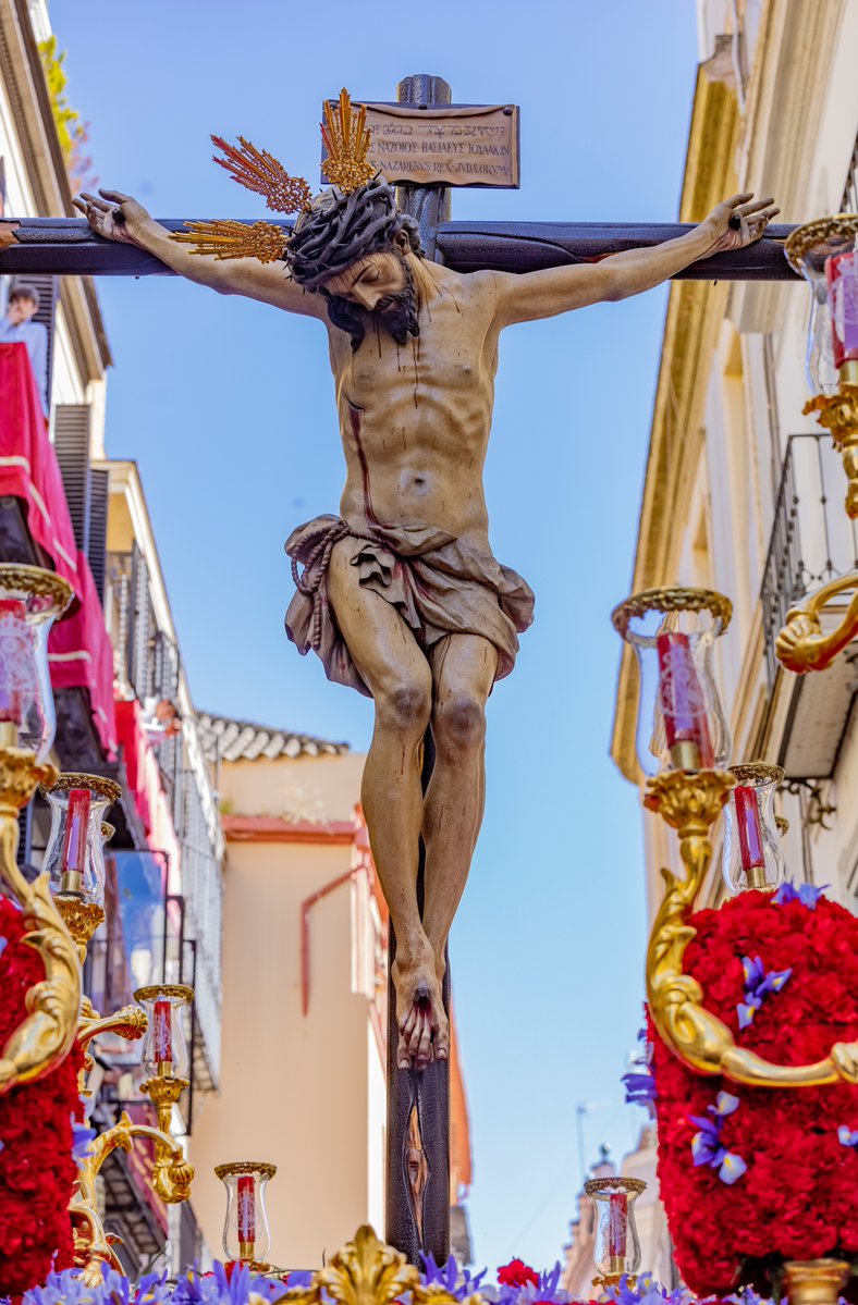 UnCofradeMas's tweet photo. #Miercoles @Randofer94 #TDSCofrade #TDSActualidad @hdadsbernardo https://t.co/A6kdNdVRbH