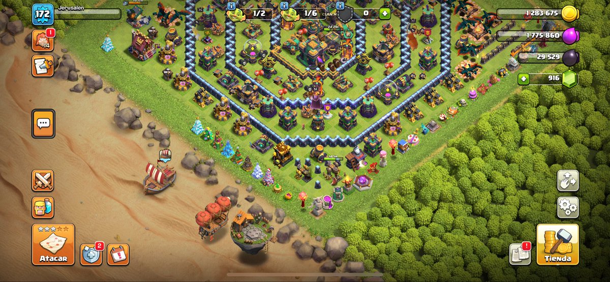 gerahng's tweet photo. @supercell please may you explain me where is the water in the classic theme? ANSWER! https://t.co/UOVW8WlIBV