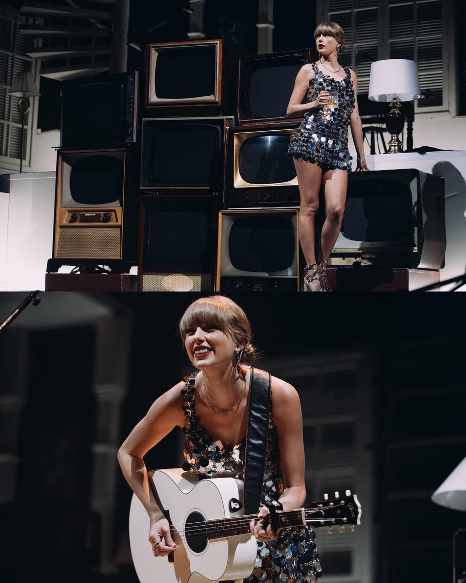 TayBackWhen's tweet photo. 🔙 | 3 years ago today, Taylor Swift performed “Anti-Hero” for the first time https://t.co/ssJv4WZvVU