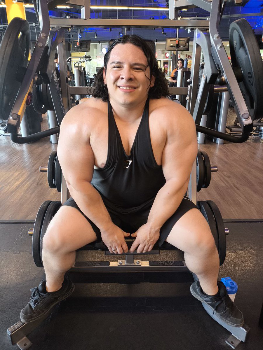 A SEGUIR MUTANDO
Acompáñame en ese sueño por volverme un verdadero TITÁN
Aprovecha el descuento de emergencia en el acceso a mi canal de telegram 🤯🥵❤️‍🔥 #musclenerd #muscle #muscledomination #Massive #bodybuilding #bulking #bulk #beastmode #grower #handsomeboy #growing #bulge #xl