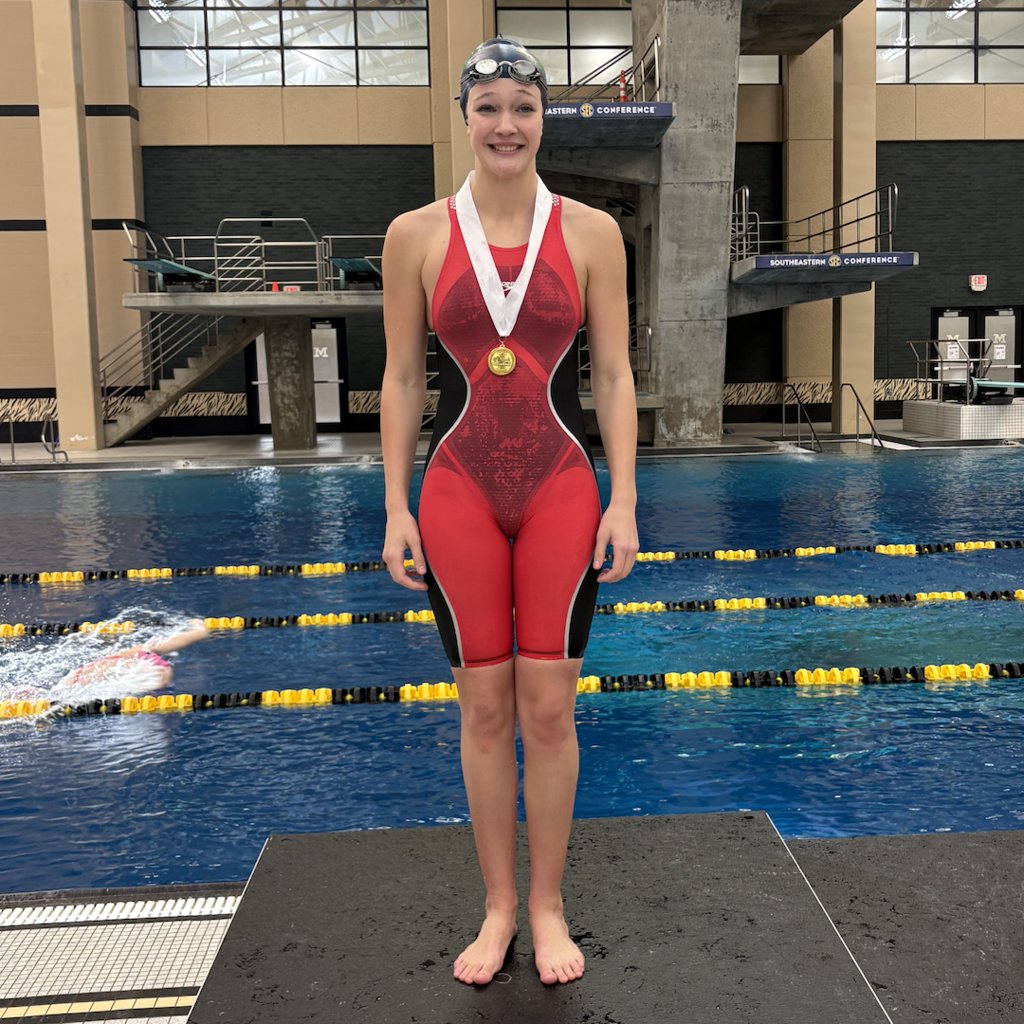 SMACatholic's tweet image. Congrats to Avery Frick for her stellar performance at the 2026 Mizzou CoMo Swim Invitational! She took 1st in the 50-yard freestyle (23.81) and 2nd in the 100-yard freestyle (52.41). This marks St. Michael’s first-ever champion at the CoMo Meet! Let’s go Guardians!