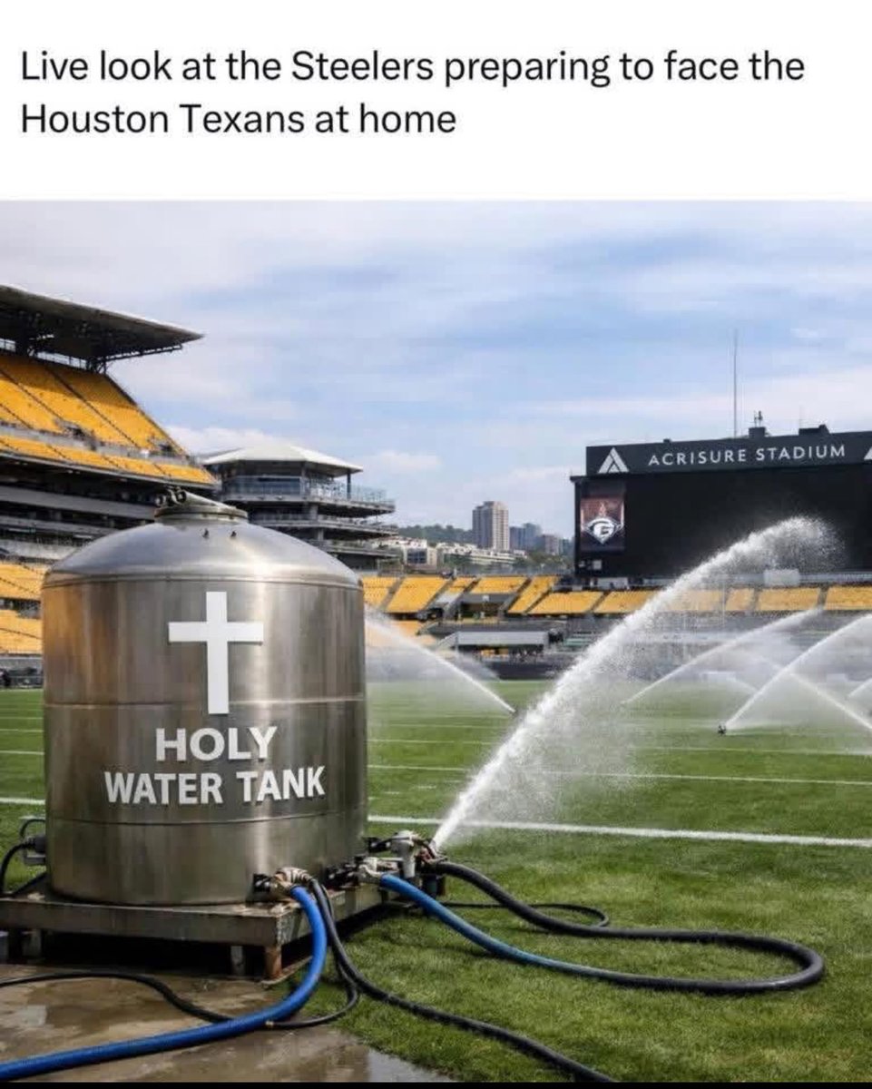 Rafa_Ruiz09's tweet photo. #IDontWantToOverreactBUT Jesus himself can come bless the field tonight but it won’t matter against that Texans defense! #Texans #swarm https://t.co/dlrssP43Gh