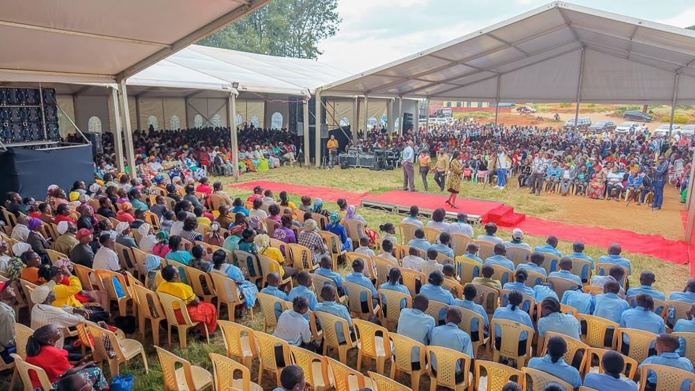 NdindiNyoro's tweet photo. Later in the evening, we held a productive meeting with Parents at Kiumu Primary/ Kahuro Secondary School Grounds.

The performance for all the Schools in Kiharu in the recently released KCSE affirms that investment in Education yields the right results.

Hon Wachiku, Hon Esther, Hon Liz Mbugua among many guests and stakeholders attended.

We are African and Africa is our Business..