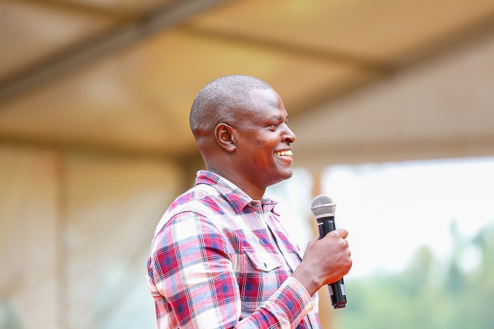 NdindiNyoro's tweet photo. Later in the evening, we held a productive meeting with Parents at Kiumu Primary/ Kahuro Secondary School Grounds.

The performance for all the Schools in Kiharu in the recently released KCSE affirms that investment in Education yields the right results.

Hon Wachiku, Hon Esther, Hon Liz Mbugua among many guests and stakeholders attended.

We are African and Africa is our Business..