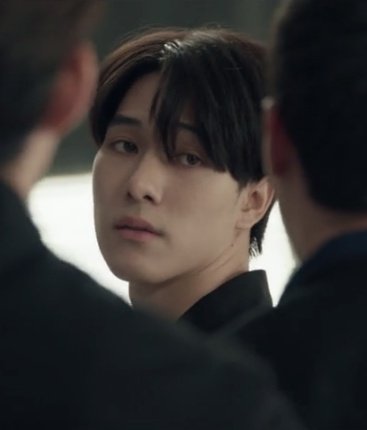 iminatwt's tweet image. "i meowed what i meowed"