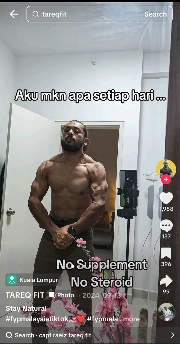 arbitrary2022's tweet photo. @KimMoshie @ZuaTheGreek @khairiarmani Tak jumpa hape https://t.co/6YNvYNfMfP
