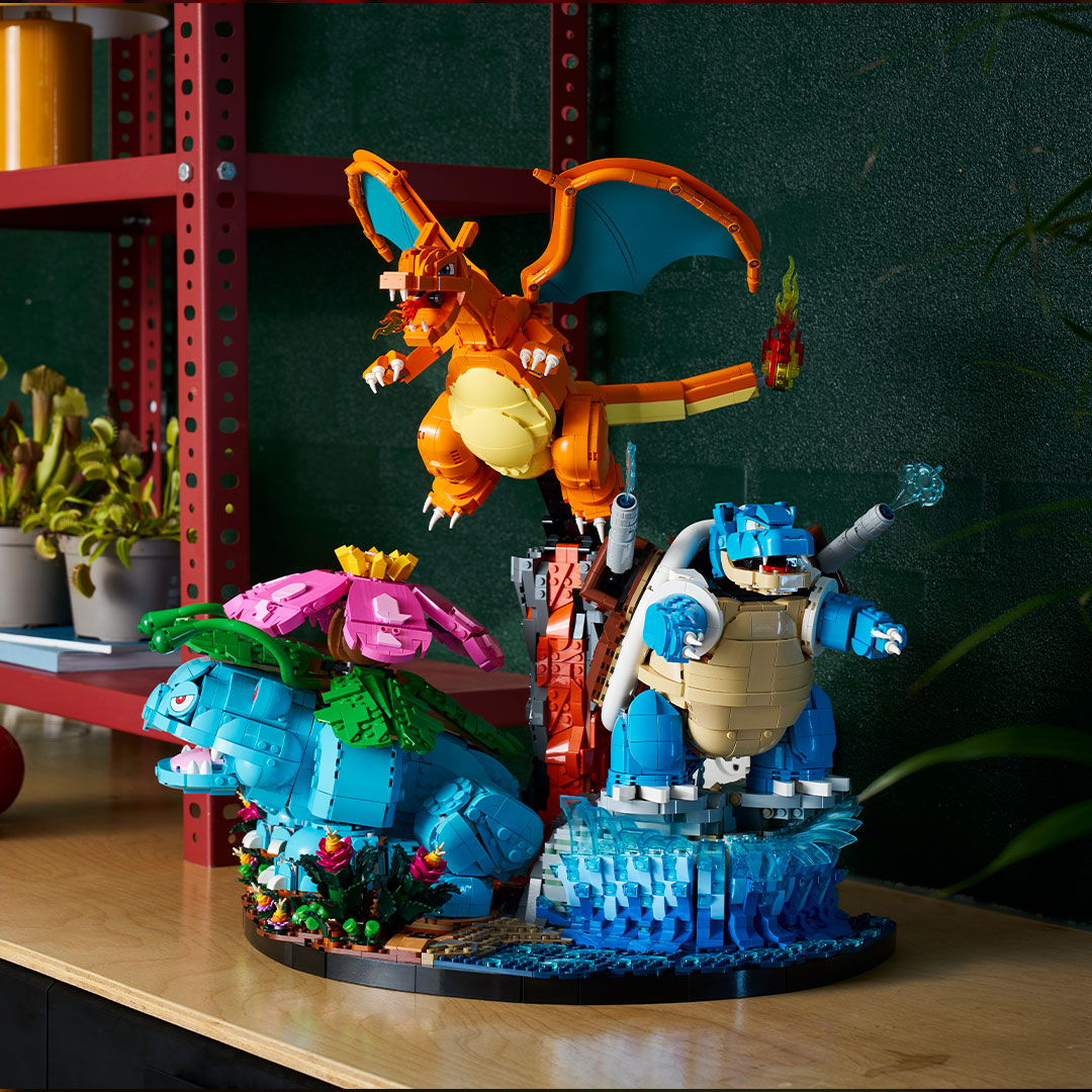 ElCentroPokemon's tweet photo. Pokémon anuncia los primeros sets de la colaboración "LEGO Pokémon". ¡Realmente lucen fantásticos! Llegan el 27 de febrero. #CentroPokemon https://t.co/DW6zJkOqls