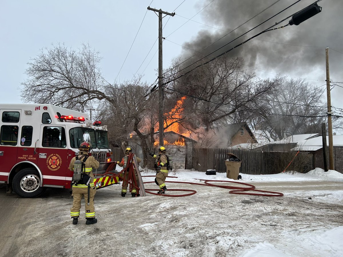Regina Fire tweet media