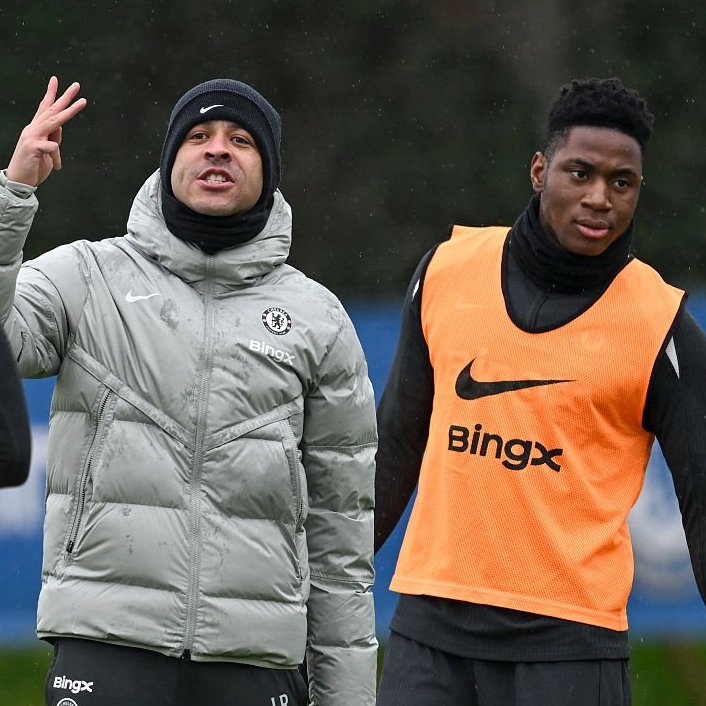 CFCJnR's tweet photo. I just realised Dario Essugo came back from injury before Lavia, how is this brother still out?

Chelsea need to put him on a pay as you play contract, this is getting out of hand now. https://t.co/RfHc2Q8F8l