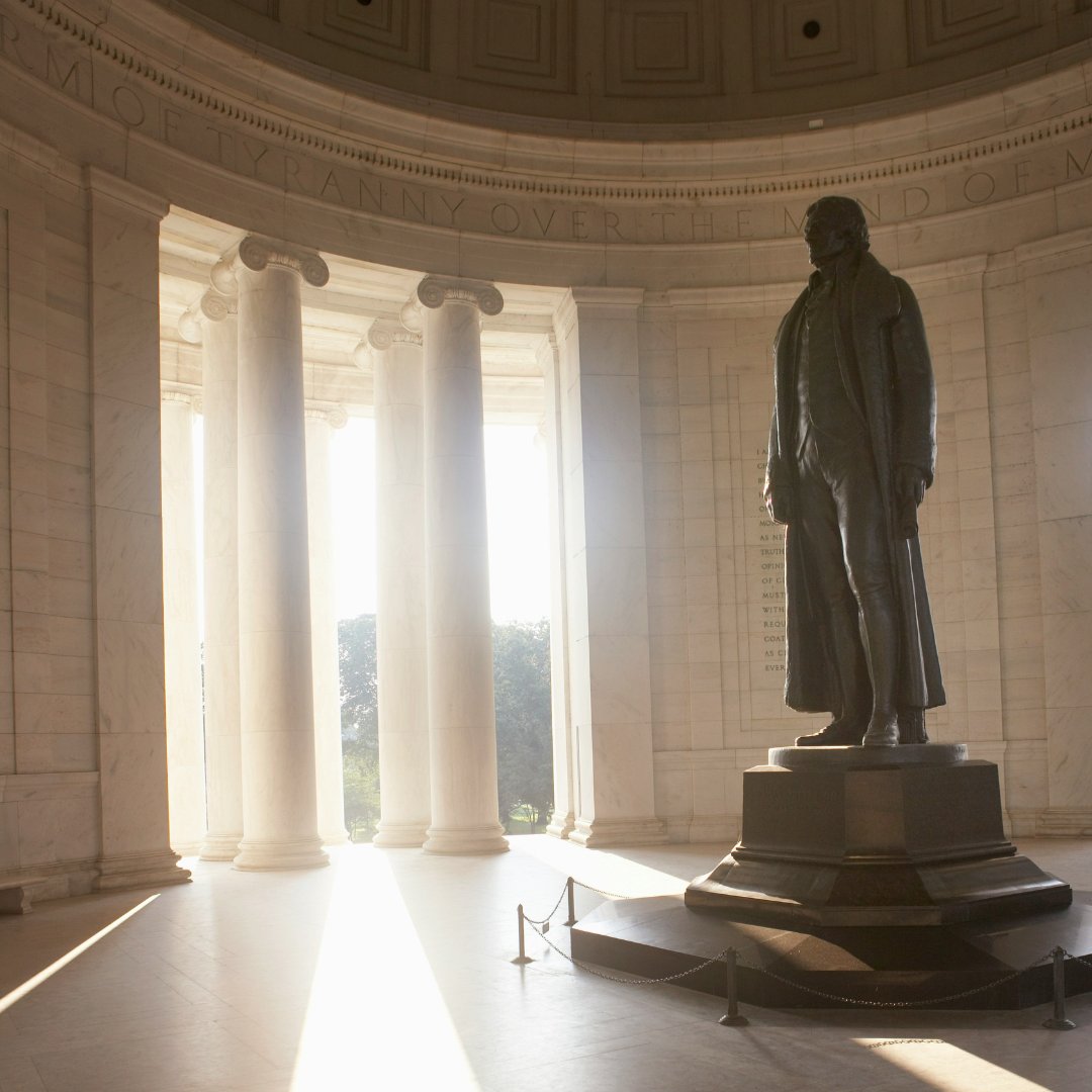 GrandHyattDC's tweet photo. DC has no shortage of landmarks, but few feel as serene as this one. Have you visited the Jefferson Memorial? https://t.co/a97ydOrFrj