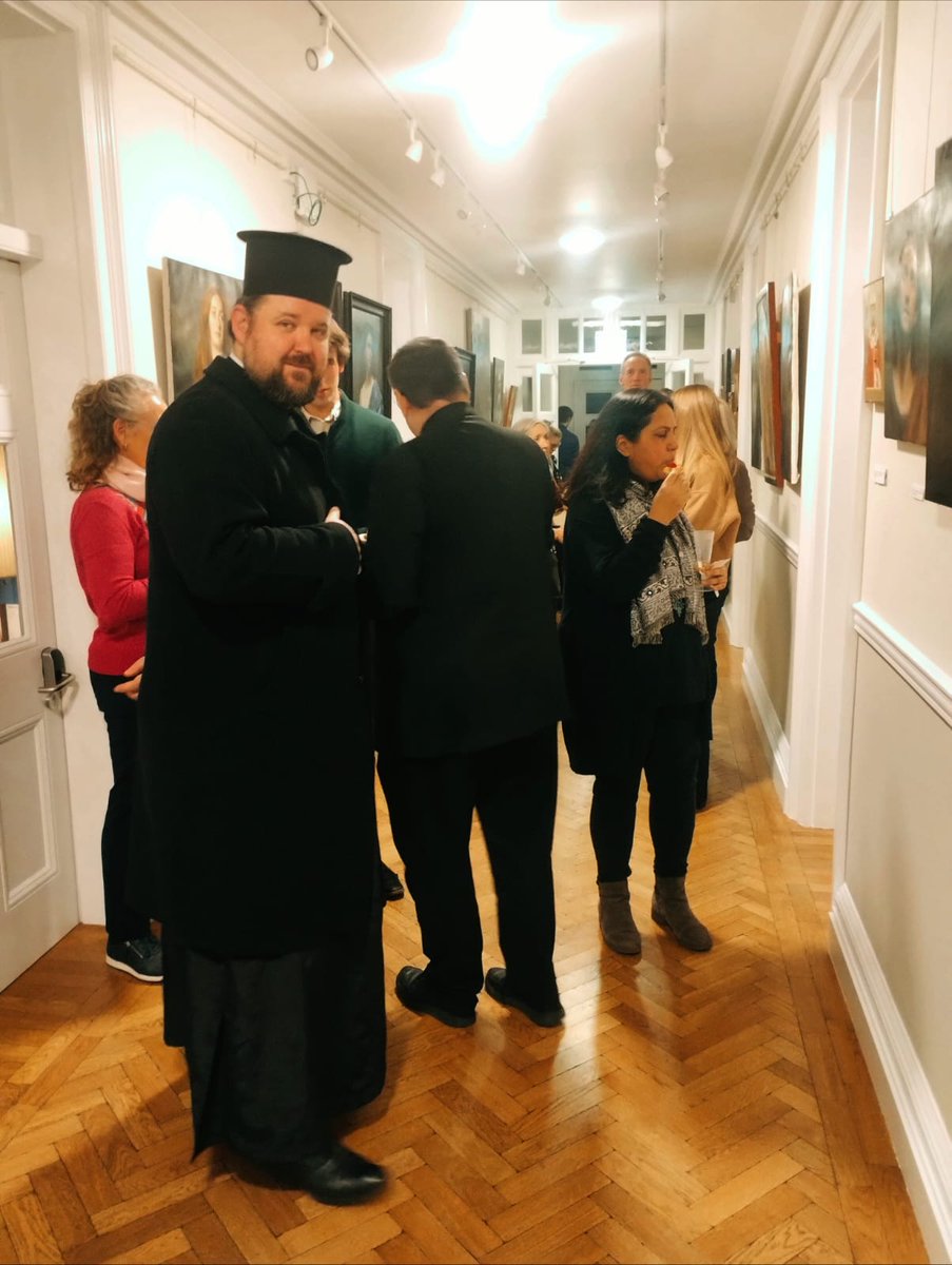 Farm Street Church tweet media