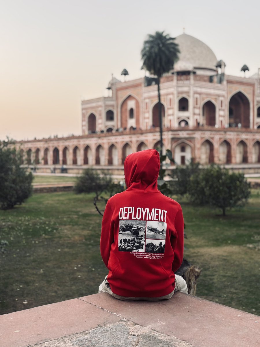 i_imad_19's tweet photo. The architecture, the silence, the stories
@ASIGoI @UNESCO 
- HUMAYUN TOMB 📍 https://t.co/jgCyMUP378