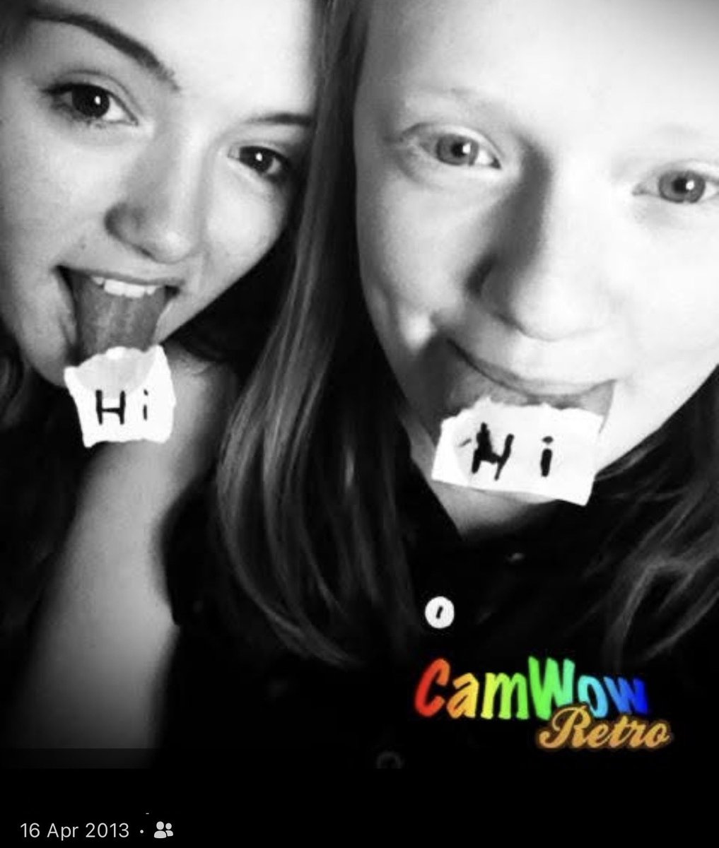 feel like nobody quite understands the nostalgia of seeing this charm🥲 this was me and my friend 13 years ago😭🫶🏻