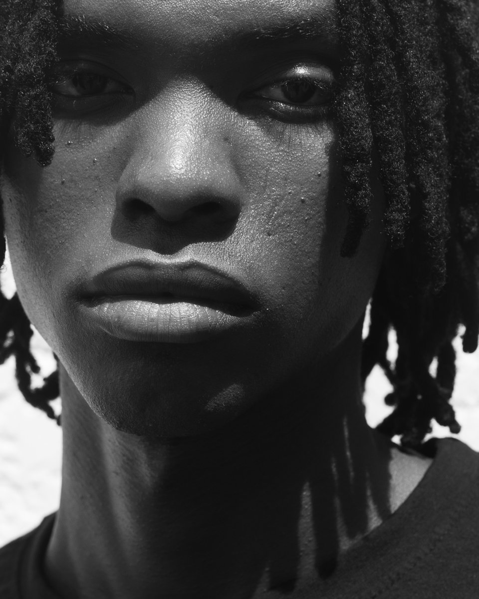 _blackben's tweet image. Precious for Beth model management
photographed by me