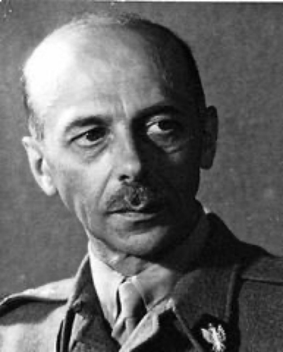 12 stycznia 1944 gen. T. Komorowski „Bór” wydaje rozkaz nr 126, zapowiadający wspieranie działań militarnych Armii Czerwonej skierowanych przeciwko Niemcom. Podkreślono, że działania AK będą odbywały się "w miarę naszych sił i interesów państwowych". Ujawniając przy tym struktury