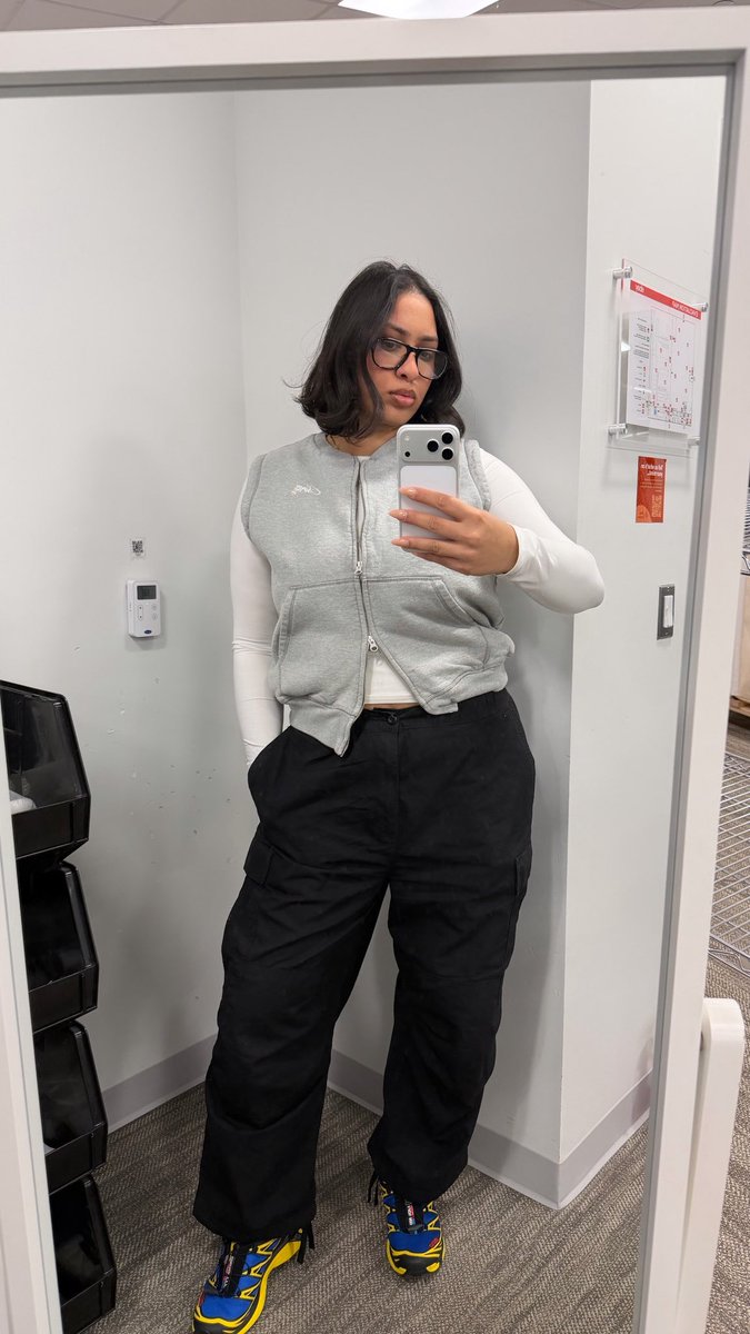 jadore92's tweet image. mmmonday