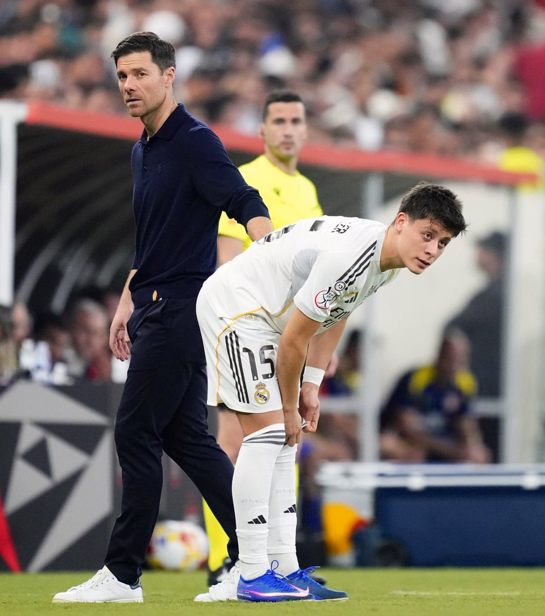 kingbeofguler's tweet image. 🚨 Xabi Alonso has been sacked by Real Madrid. He failed Arda Güler and other deserving players.
This outcome was expected.
He brought it on himself.
Thanks for everything. Goodbye 👋🏻🤷🏻‍♂️