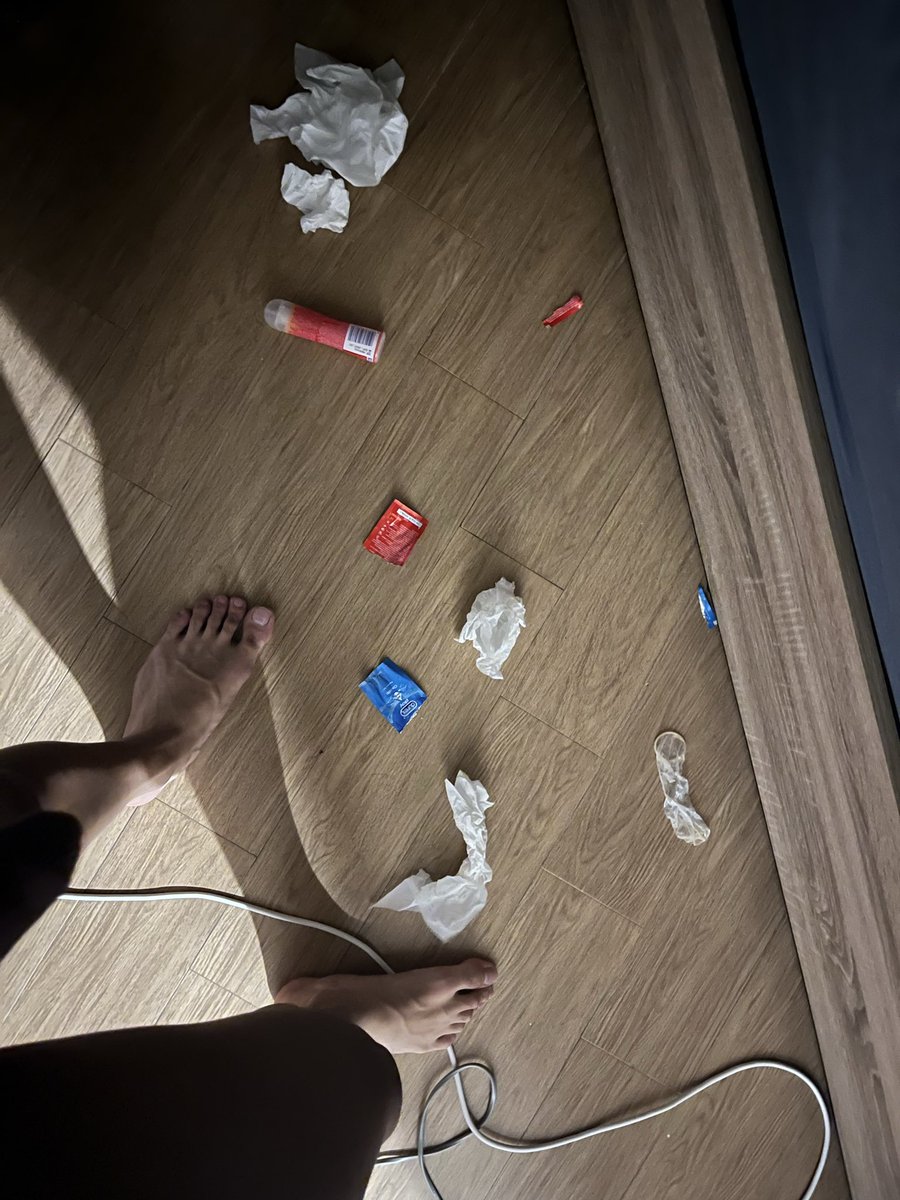 อุระโอมงับบี๋อ้วง tweet media