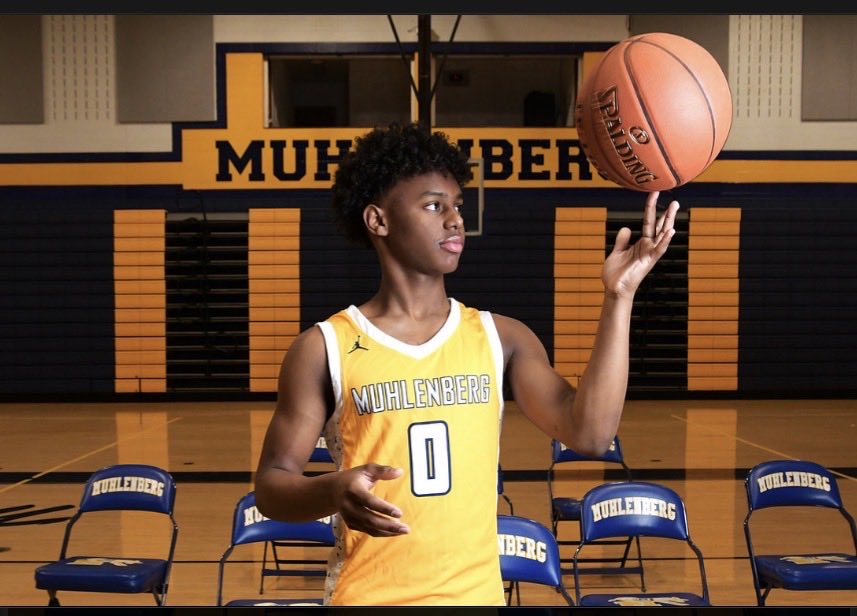 Through 15 games. The growth is undeniable.Competing. Learning. Leading.<a href="/ljarmstrong0/">Justin “LJ” Armstrong</a> continues to elevate his game every night. 📈
#P.A.V.E. #MuhlenbergBasketball. <a href="/PAVEBasketball/">Muhlenberg Boys Basketball Program P.A.V.E</a>. hudl.com/v/2TVjSr
hudl.com/v/2TVj78